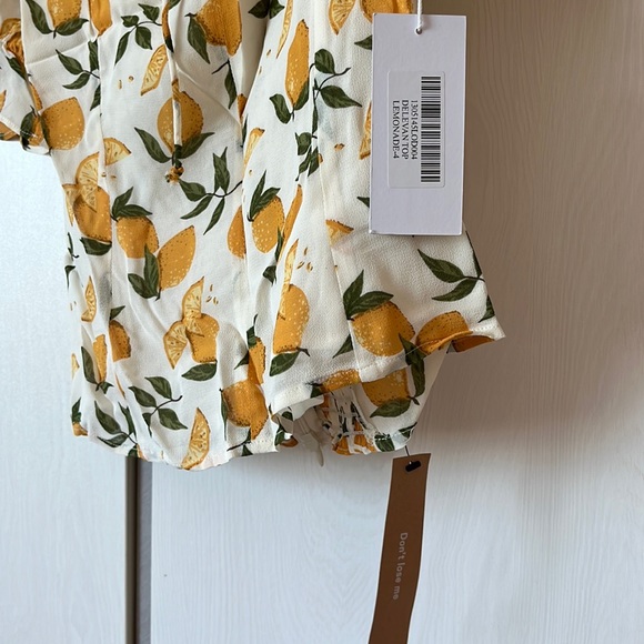 Reformation the Delevan Top - Picture 2 of 2